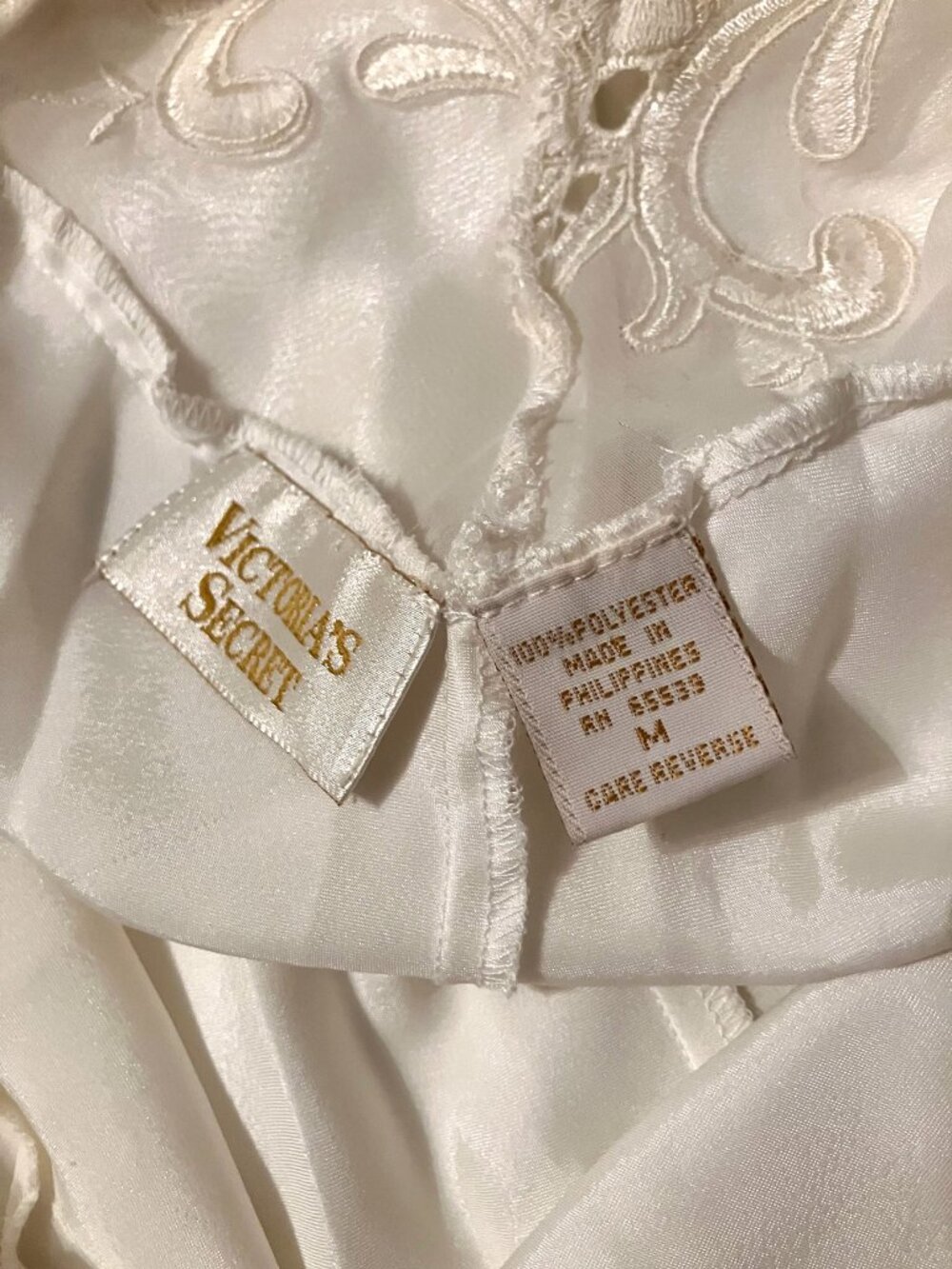 Victoria Secret, Vintage Gold Label Long Lace Slip Dress, White | Size Medium - Picture 8 of 9